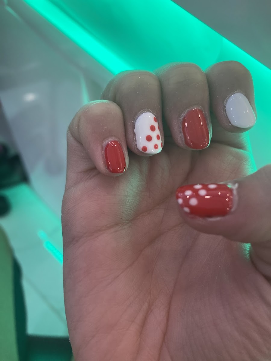 Rossa Nail Salon work